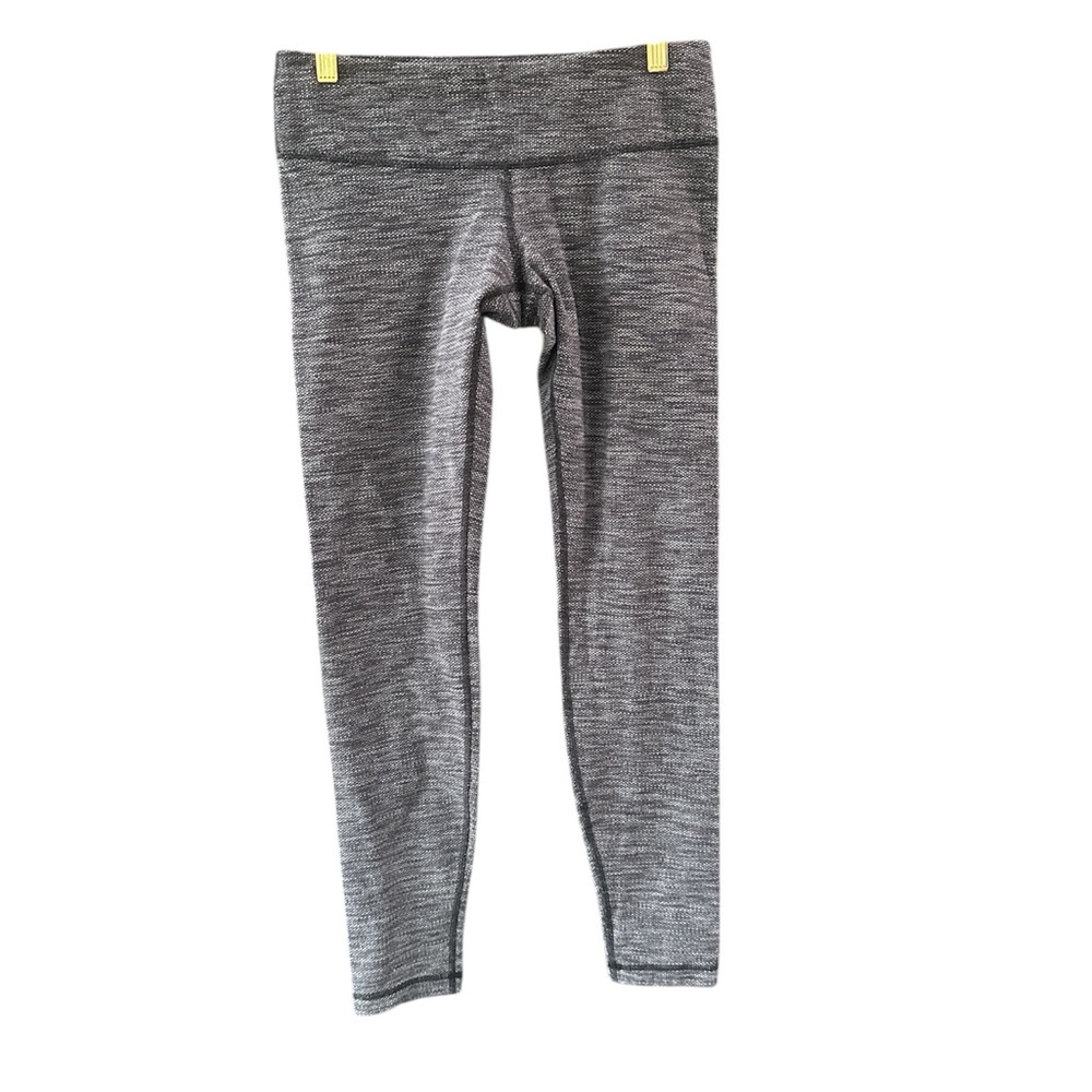 lululemon athletica | Wunder Under Athletic Leggings | Gray & Black | 6
